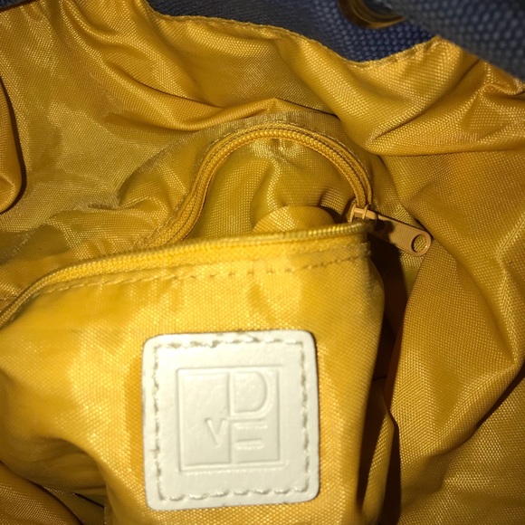 Authentic Diane Von Furstenburg pull string bag - Picture 2 of 4